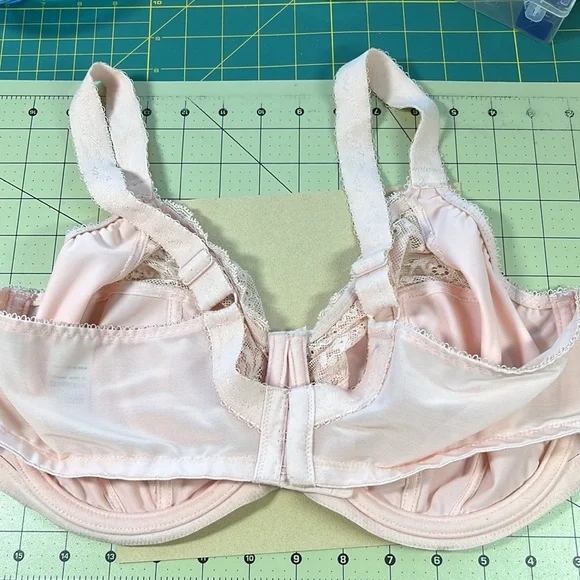 Elomi bra - Picture 2 of 4